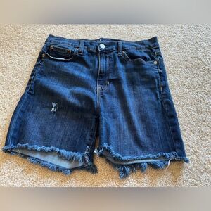 Women’s Gap shorts